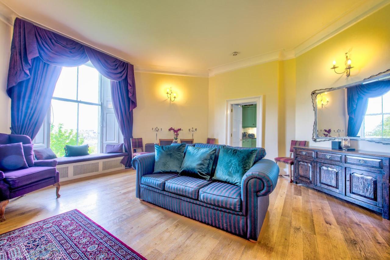 Apartamento Famous House, 1 Minute From Edinburgh Castle Exterior foto