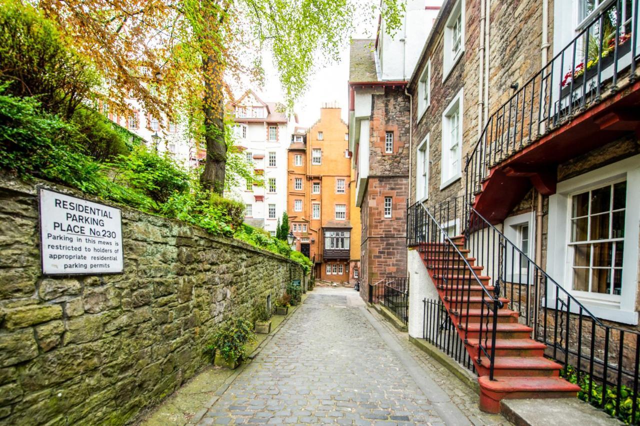 Apartamento Famous House, 1 Minute From Edinburgh Castle Exterior foto