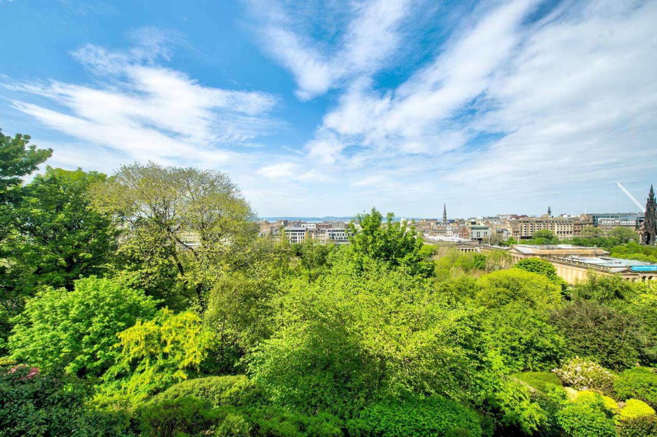 Apartamento Famous House, 1 Minute From Edinburgh Castle Exterior foto