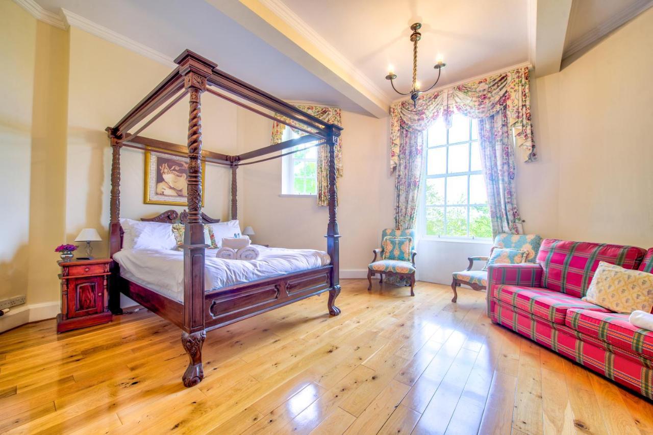 Apartamento Famous House, 1 Minute From Edinburgh Castle Exterior foto