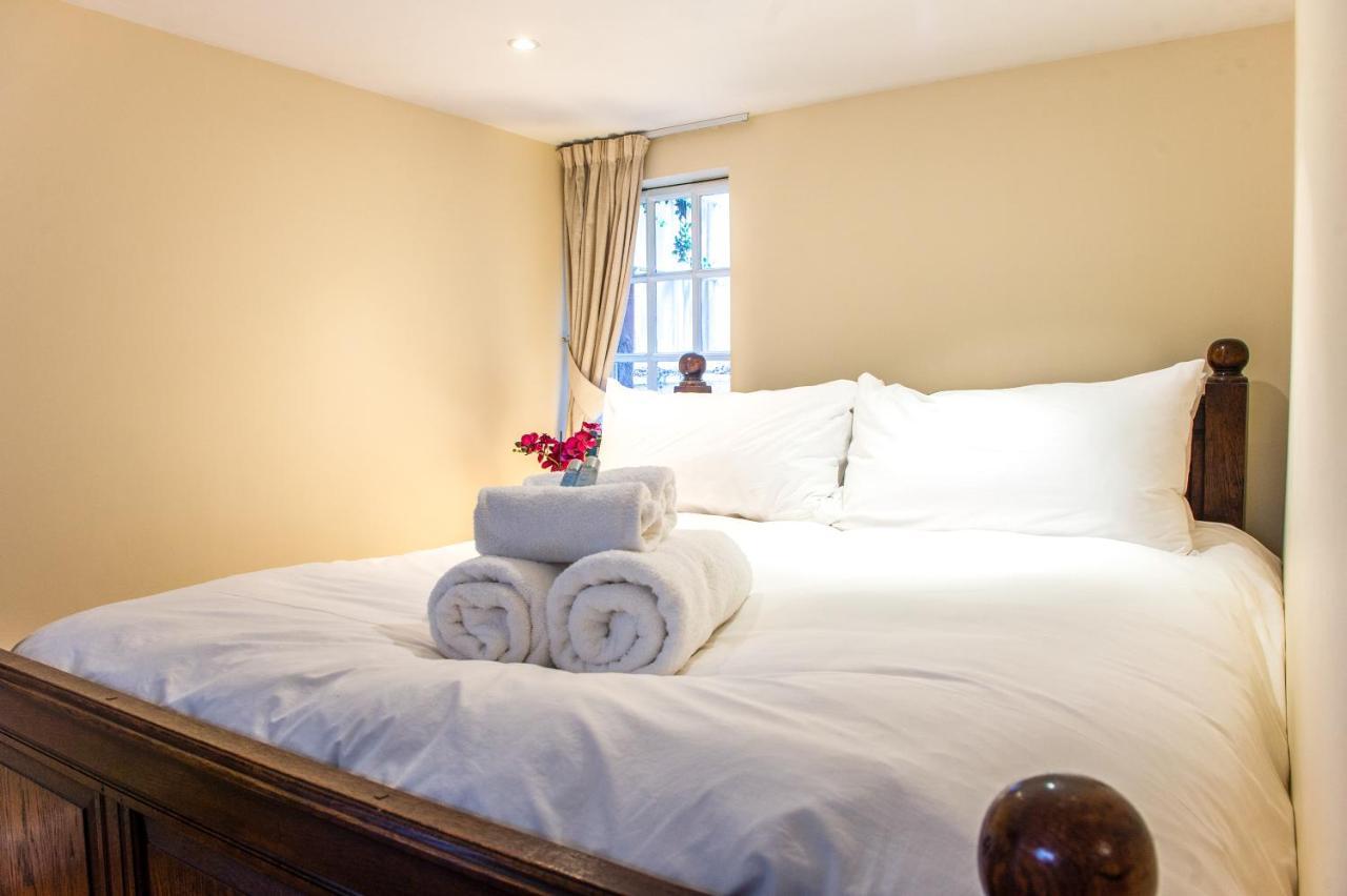 Apartamento Famous House, 1 Minute From Edinburgh Castle Exterior foto