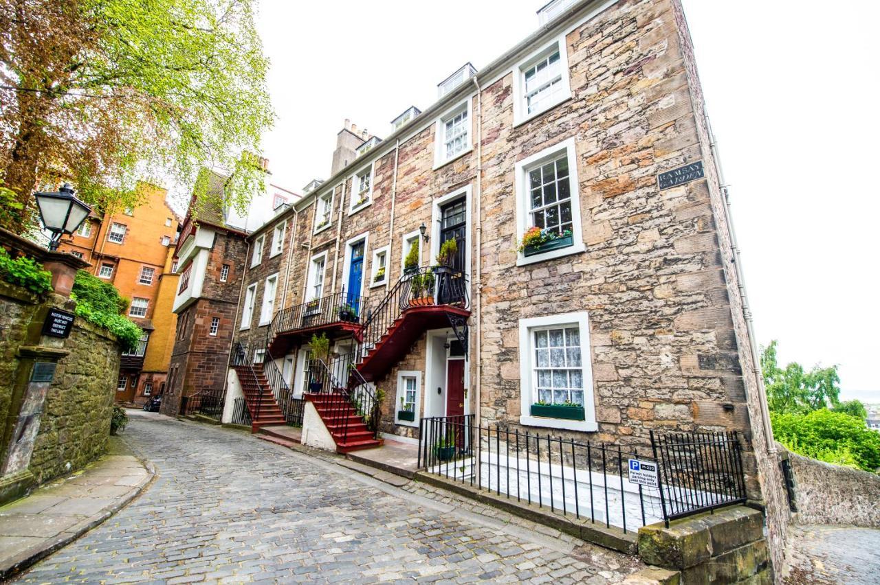 Apartamento Famous House, 1 Minute From Edinburgh Castle Exterior foto