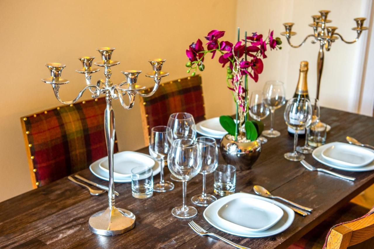 Apartamento Famous House, 1 Minute From Edinburgh Castle Exterior foto