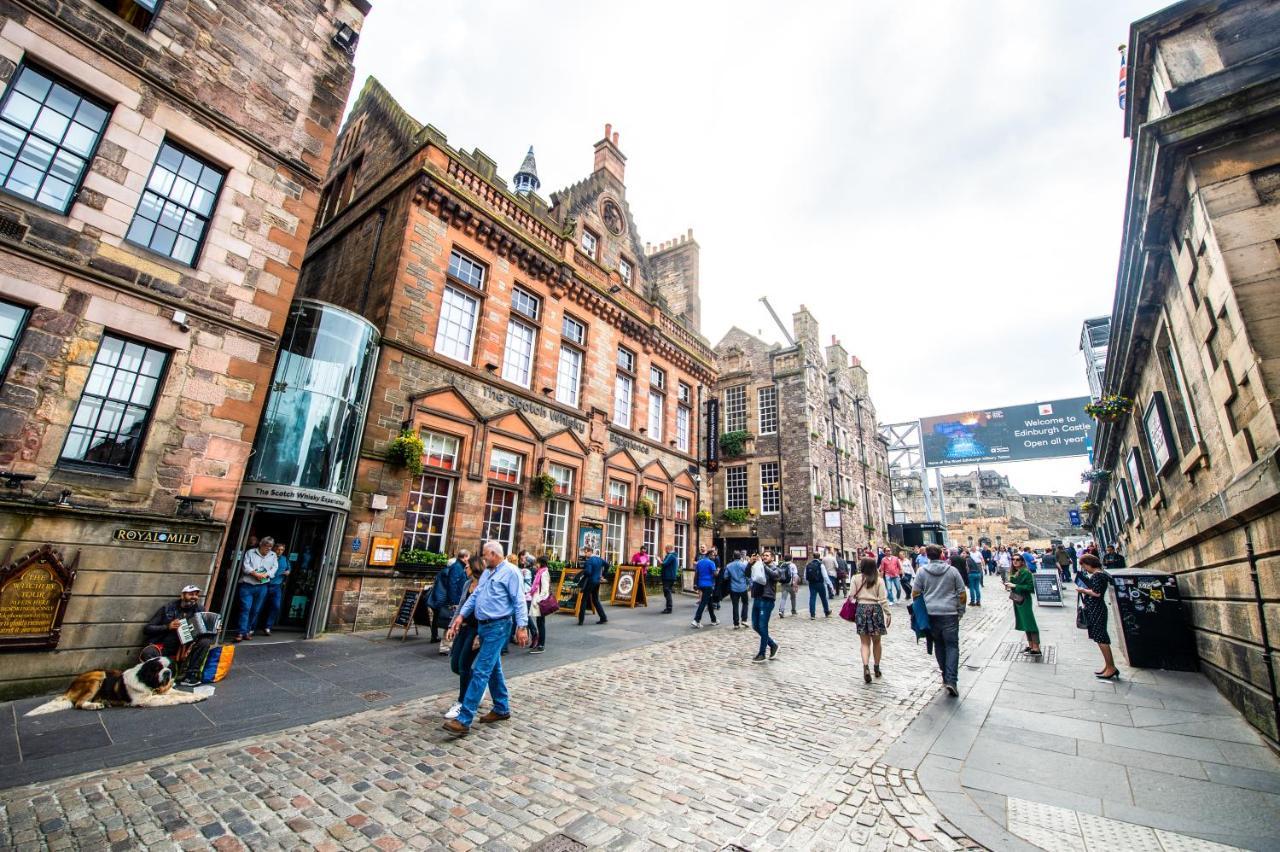 Apartamento Famous House, 1 Minute From Edinburgh Castle Exterior foto